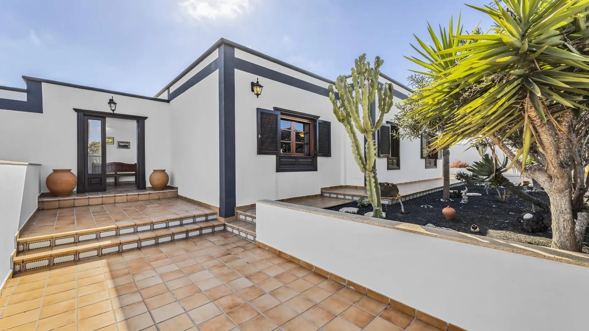 Villa Panoramica - Villas Experience Güime